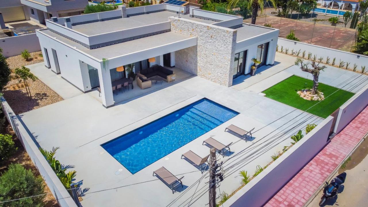 Villa Mi Luna تورّيفيِخا المظهر الخارجي الصورة
